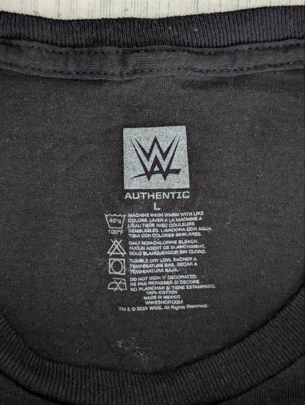WWE Jey Uso Black Short-Sleeve Tee 'Run That Ish Back' Graphic - Picture 2 of 2
